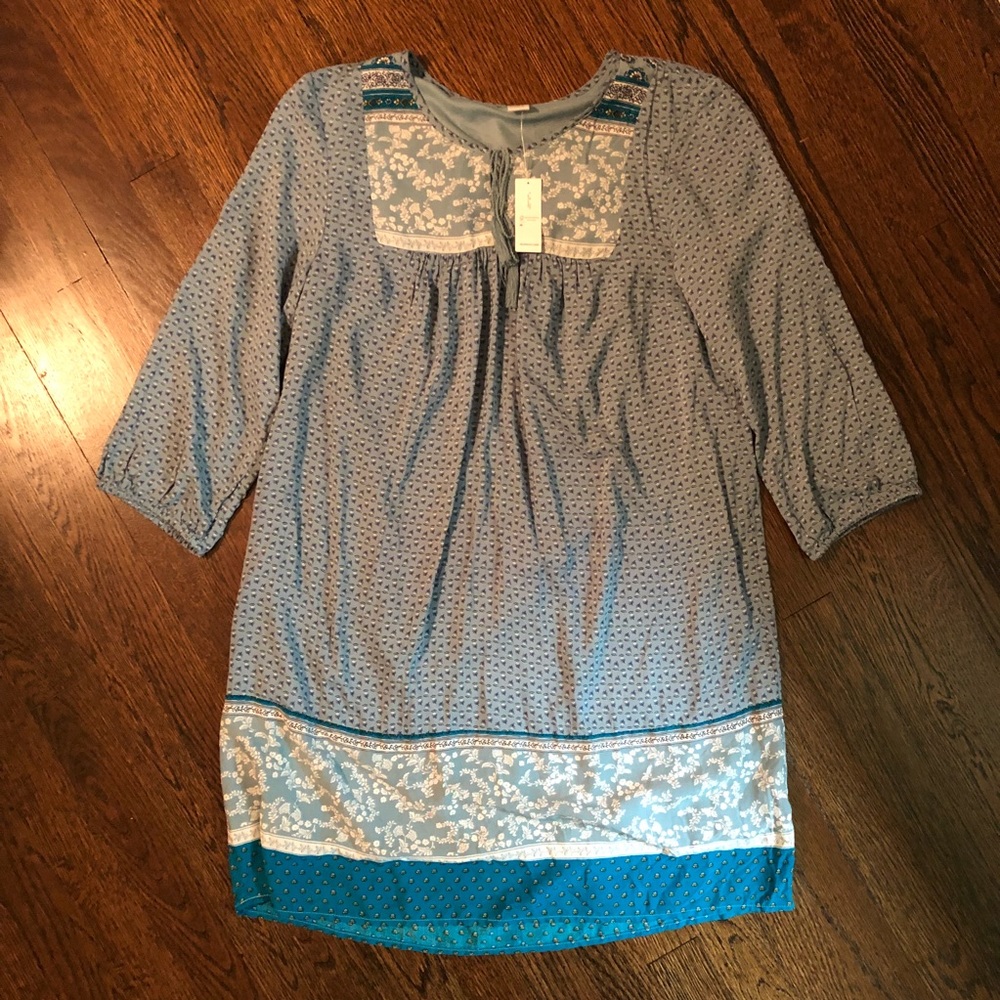 NWT-Tunic Blouse